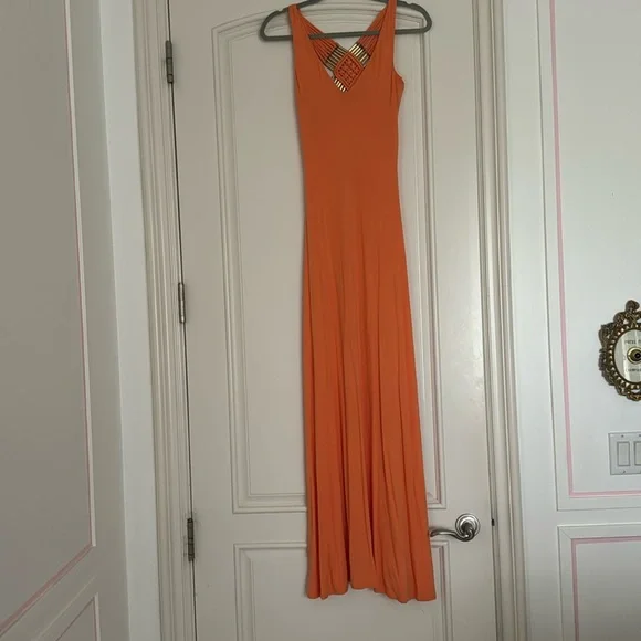 bebe orange maxi dress bebe Orange Feather Print Ruched Strapless Maxi Dress Sweetheart Sleeveless